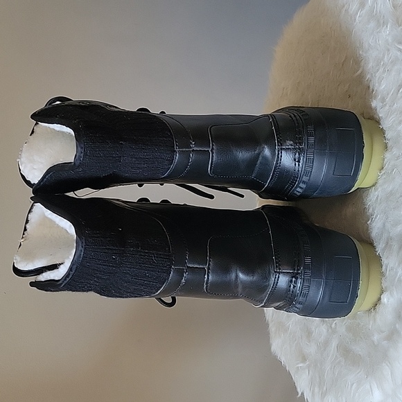 Sociology Women's Size Lace Front Black Swan Boots (10) - Picture 6 of 10